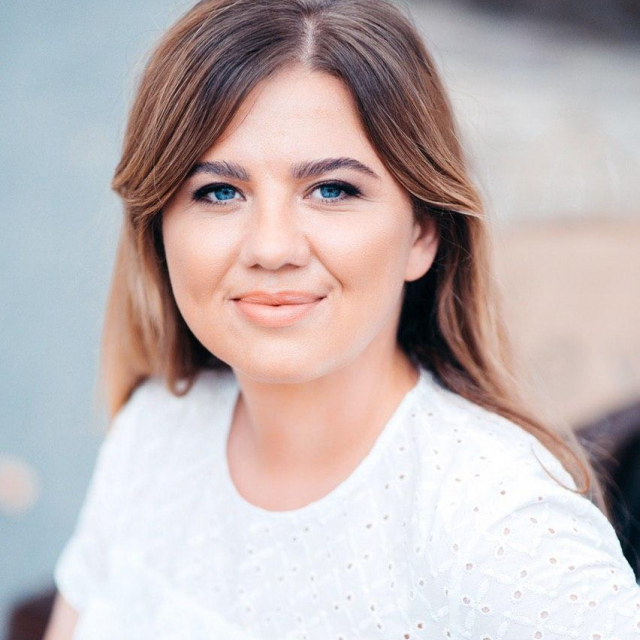 Уляна Пак